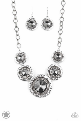 Global Glamour - Silver